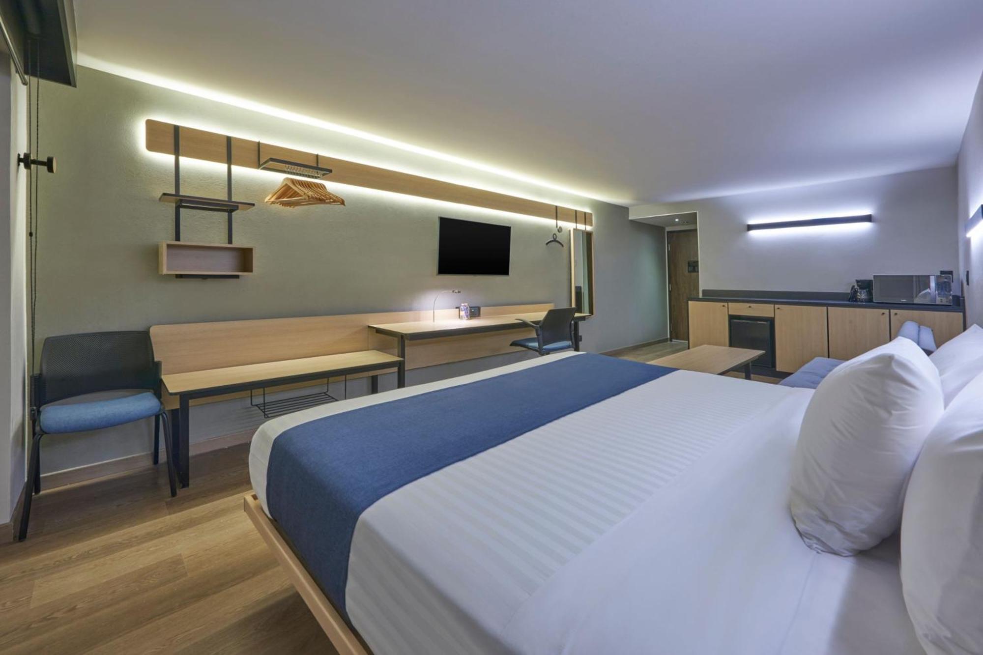 City Express By Marriott Cancun Aeropuerto Alfredo V. Bonfil Экстерьер фото